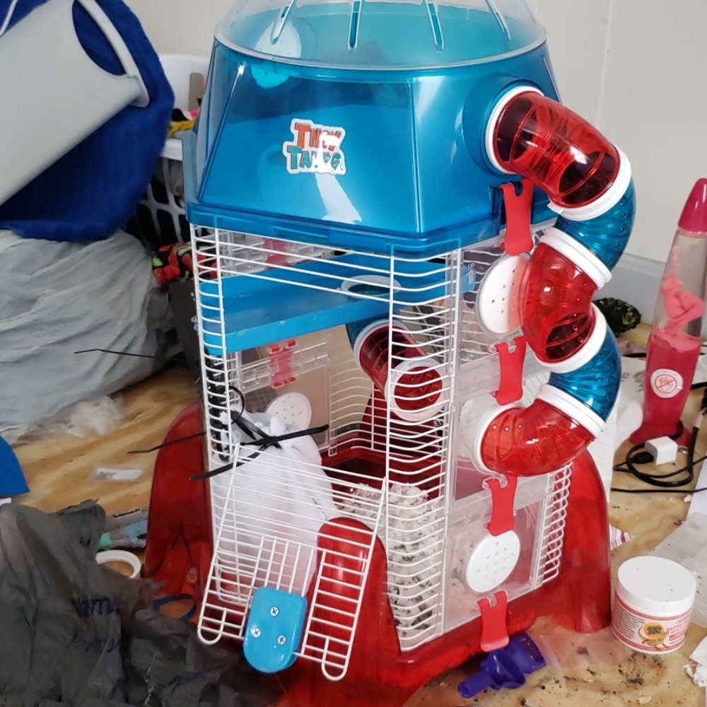 Hamster cage